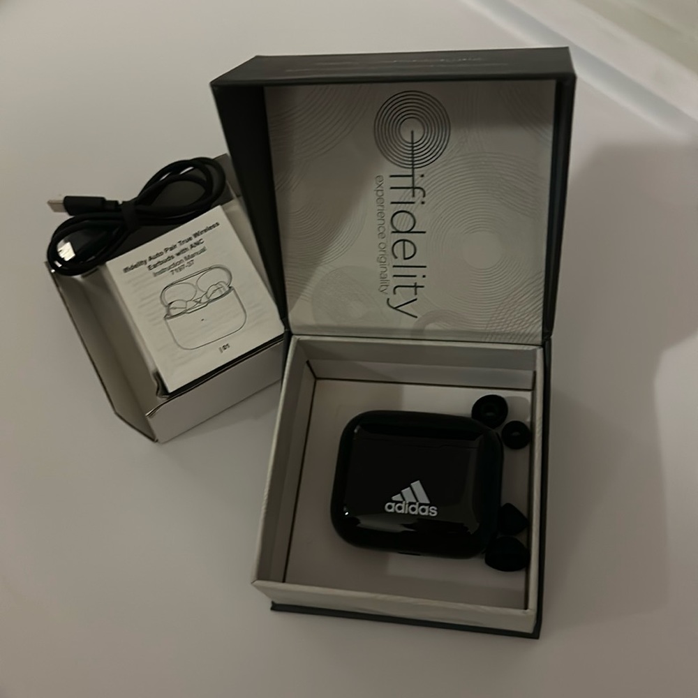 Auto Pairing True Wireless Earbuds Black with Adidas Logo